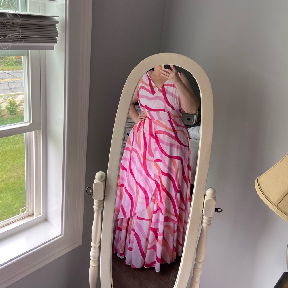 Beautiful comfortable flowy dress